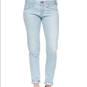 AG jeans Adriano Goldschmied The Nikki relaxed skinny 22 year wash 27R jean